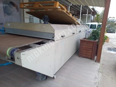 Very Clean Drying Fixing Oven --- It Is Not Worth The Price