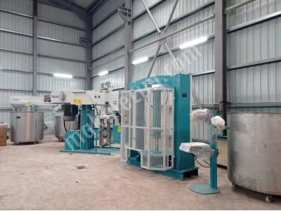 Hydraulic Boiler Discharge Press