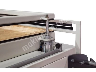 Tekomak 3-Table Vacuum Membrane Machine (Zero)