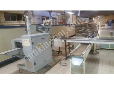 Picnic Sandwich Biscuit Two Channels And Packaging Machine Ear System