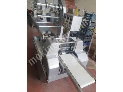 Roll and Sadivic Bread Packaging