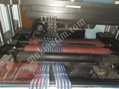 Hand Held Ultrasonic Plastic Welding Machine For Sale 10 Years Warranty 20 Khz 3000Watt