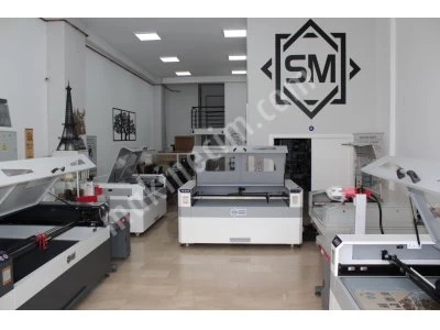 Lazer Kesim ve Kazıma Makinesi 150Wat 1000X1700Mm