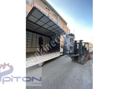 Vertical Bale Press Machine 450 Kilogram P-50 Model (Bale Press)