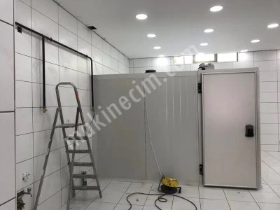 Cold Storage Manufacturing in Desired Dimensions