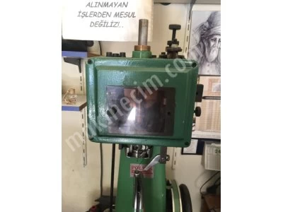 Mekikli Masuralı Fora Dikiş Makinası Polyas Marka Ayakkabı Taban Dikiş Makinası