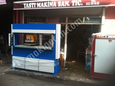 WORK MODEL TRAVELING HEAD CUTTING PRESS