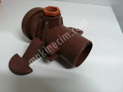 Latch Pipe Injection Head Mold And Welding System