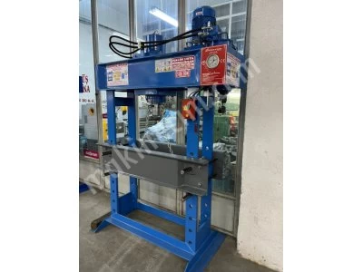 Hidrosan Halim Usta 120 Tons Hydraulic Press Motorized Mobile Arm