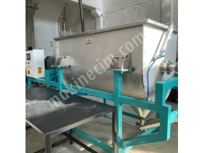 Ribbon Powder Mixer