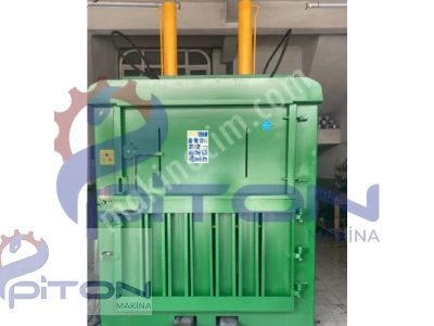 Vertical Bale Press 650 Kilogram Bale Pressing Machine Scrap Recycling at Affordable Prices