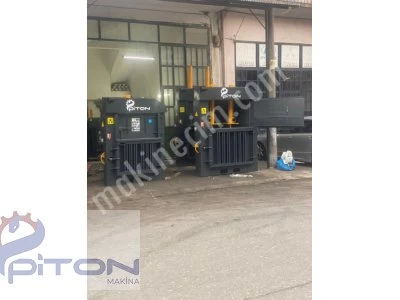 Vertical Bale Press 650 Kilogram Bale Pressing Machine Scrap Recycling at Affordable Prices