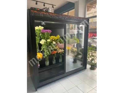 Flower Cabinets - 10 Installments For Credit Card