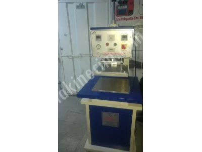 Tişört Üzerine Enjeksiyon Baskı Makinesi