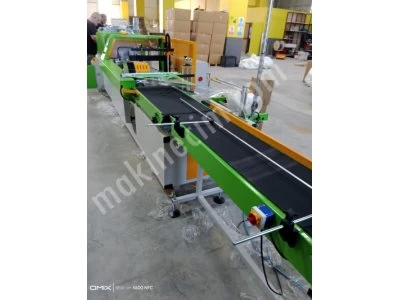 Continuous Cutting Automatic Shrink Machine With 2 Years Warranty