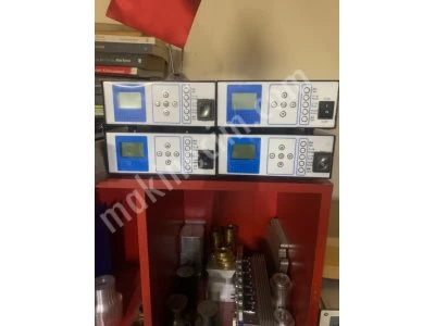 Used Digital Ultrasonic Generator 15 Khz 2600Watt +20 Khz 2000Watt For Sale