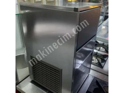 Compact industrial 30 Kg Ice Maker Italian Brand Ice Maker 30 KG