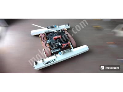 Güneş Paneli Temizleme Robotu Robosunx