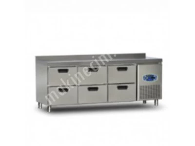 Industrial Industrial Refrigerator with 6 Drawers Under Counter