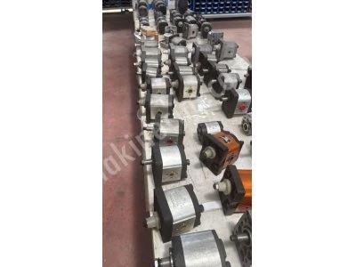 Hydromotor and Pumps Of Beet Machinery, 2 and 3 Pumps Are In Stock