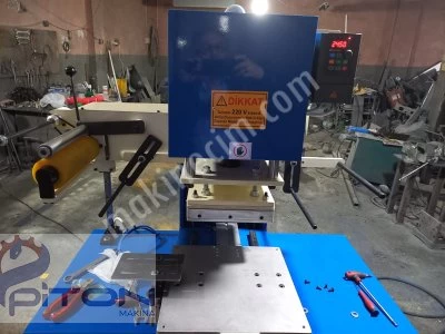 Hot Plate Stamping Printing Machine Paper Napkin Printing