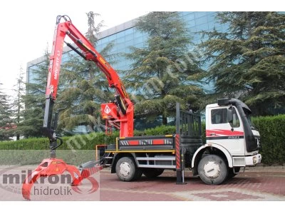Log Loading Crane