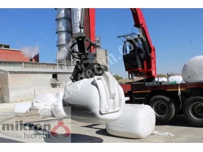 Bale Loading Crane