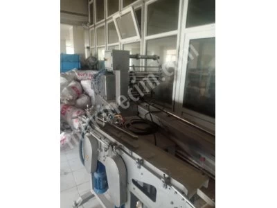 3 Servolu Otomatik Beslemeli Yatay Paketleme Makinasi