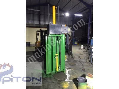 Scrap Press Paper Cardboard Nylon Pet Plastic Press Bale Press Machine Zero Manufacturing Ready Stoc