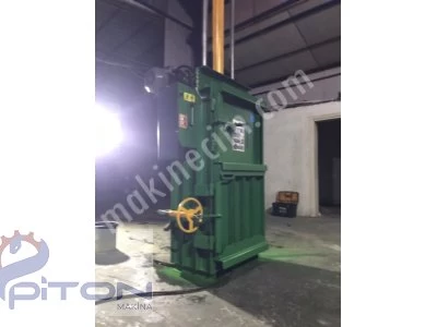 Scrap Press Paper Cardboard Nylon Pet Plastic Press Bale Press Machine Zero Manufacturing Ready Stoc