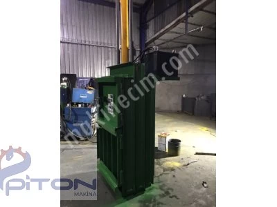 Scrap Press Paper Cardboard Nylon Pet Plastic Press Bale Press Machine Zero Manufacturing Ready Stoc