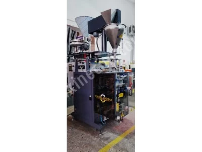Baharat ve Ozlu Ürünler Paketleme Makinası (Quadro)