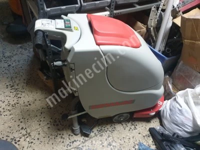 Comac Abila 17 Zemin Yıkama