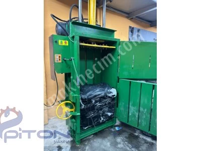 Scrap Press Paper Cardboard Nylon Hard Material Pressing Machine