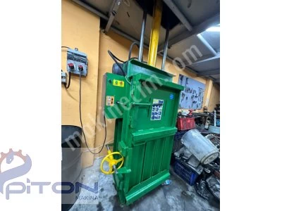 Scrap Press Paper Cardboard Nylon Hard Material Pressing Machine