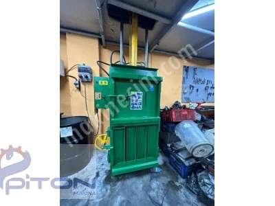 Scrap Press Paper Cardboard Nylon Hard Material Pressing Machine