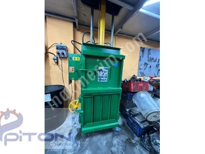 Scrap Press Paper Cardboard Nylon Hard Material Pressing Machine
