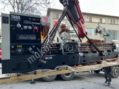 United 1200 Diameter 3 Meter Lathe