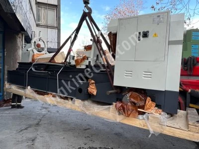 United 1200 Diameter 3 Meter Lathe