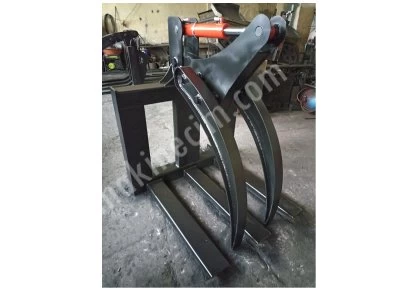 Log Loading Grapple