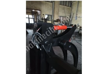Log Loading Grapple