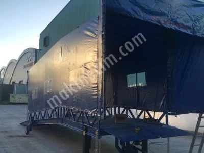 Mobile Ramp With Awning (Covered Top)