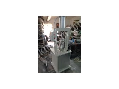 Hydraulic and Pneumatic In Various Sizes and Features