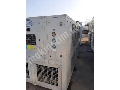 Satılık 2.El Çok Temiz 161,8 Kw 138.435 Kcal/H Planer Chiller Soğutma Grubu