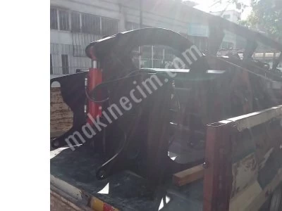 Tractor Bucket Log Loading Grapple