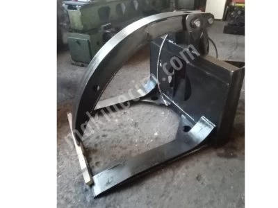 Tractor Bucket Log Loading Grapple