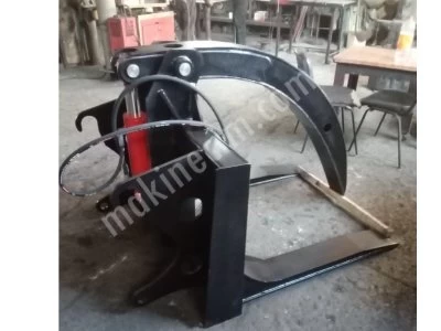 Tractor Bucket Log Loading Grapple