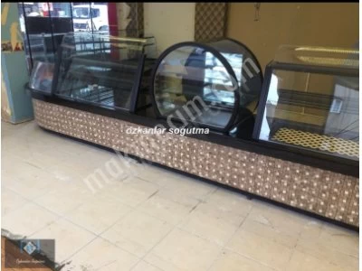 Yaş Pasta Kuru Pasta Poğaça Börek Tatlı Simit Börek Dolabı