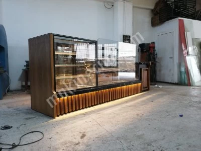 Yaş Pasta Kuru Pasta Böreklik Simit Poğaça Unlu Mamüller Dolabı