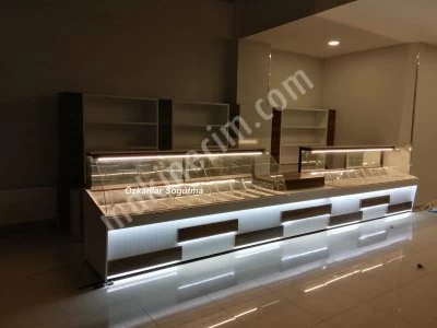 Kuruyemiş Dolabı ve Lokumluk Çerez Dolabı